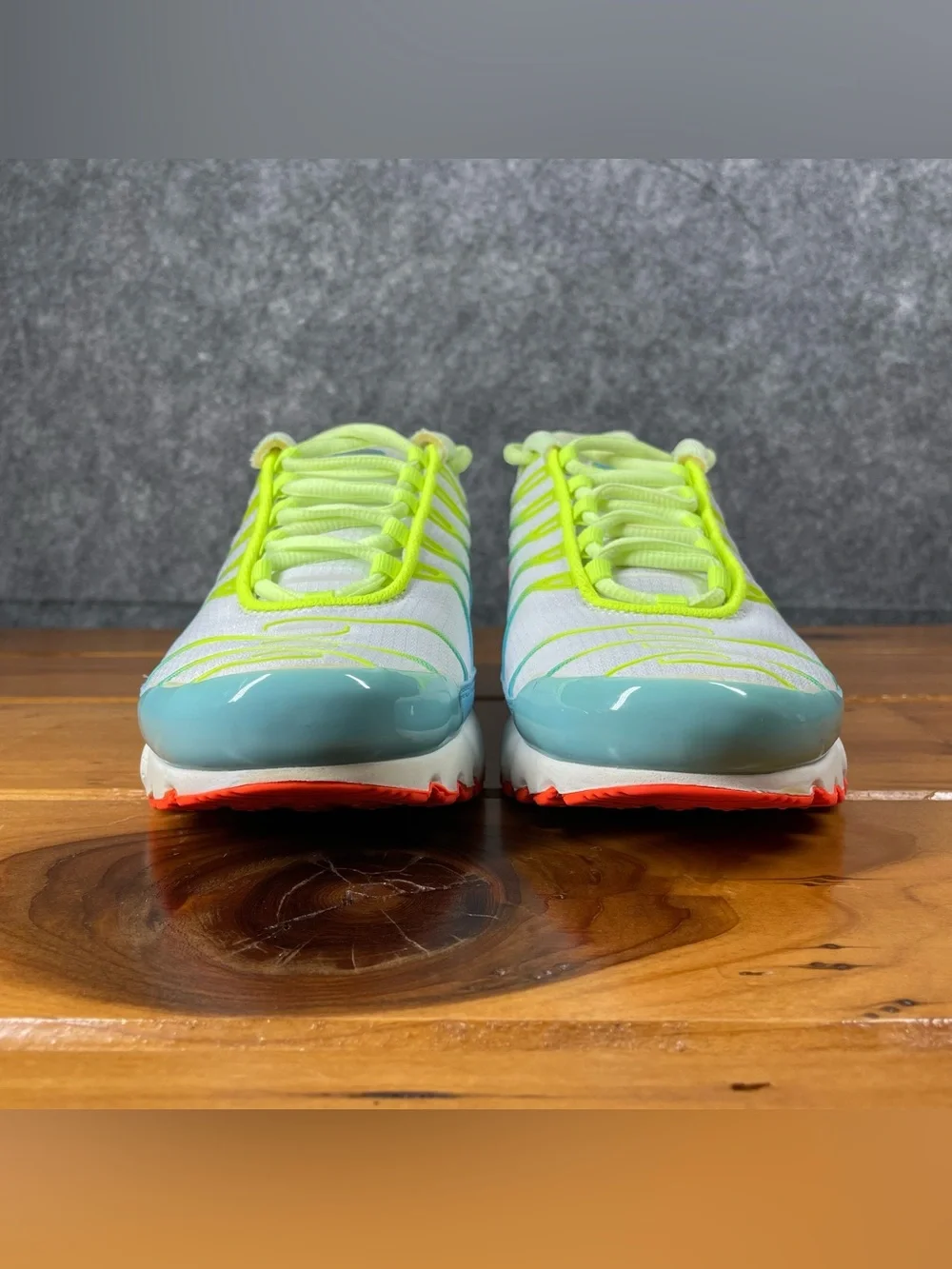 Nike Air Max Plus TN GS Size 6Y / Womens 7.5 White Blue Volt Orange CJ9930-400